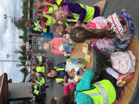 P4 had a happy meal after a busy morning shopping!